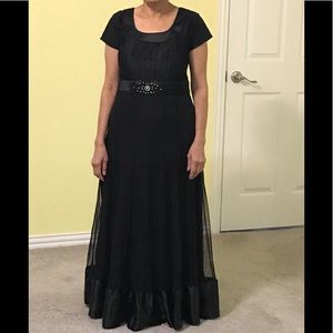 Gown / lengha / Indian Salwar